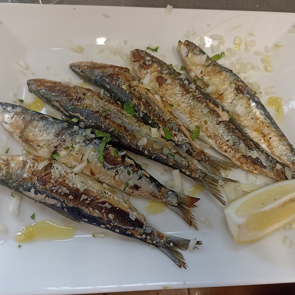 pescado-servido-en-el-plato